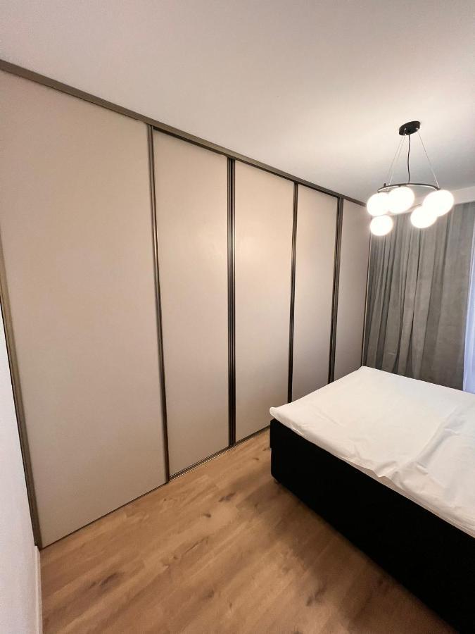 Apartment Rozelor 88 *
